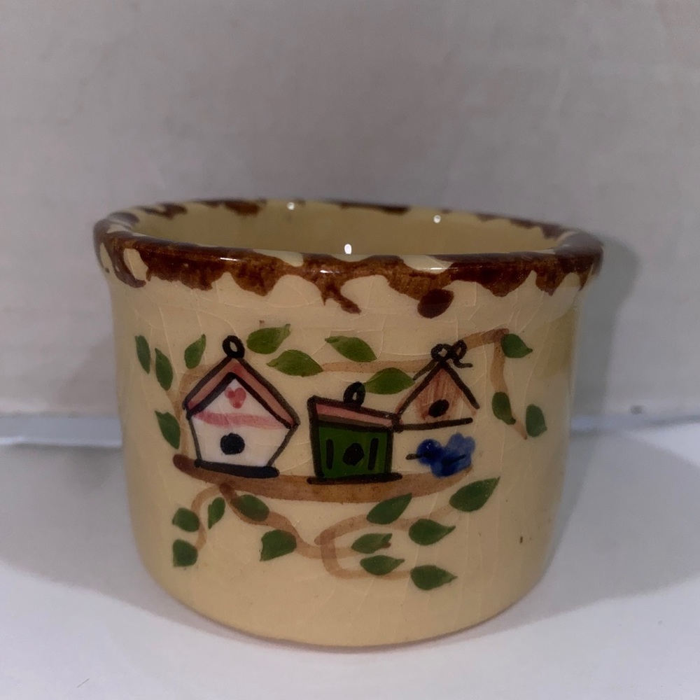 Alpine Pottery  of Roseville Ohio Beige Bird House Collection 1998